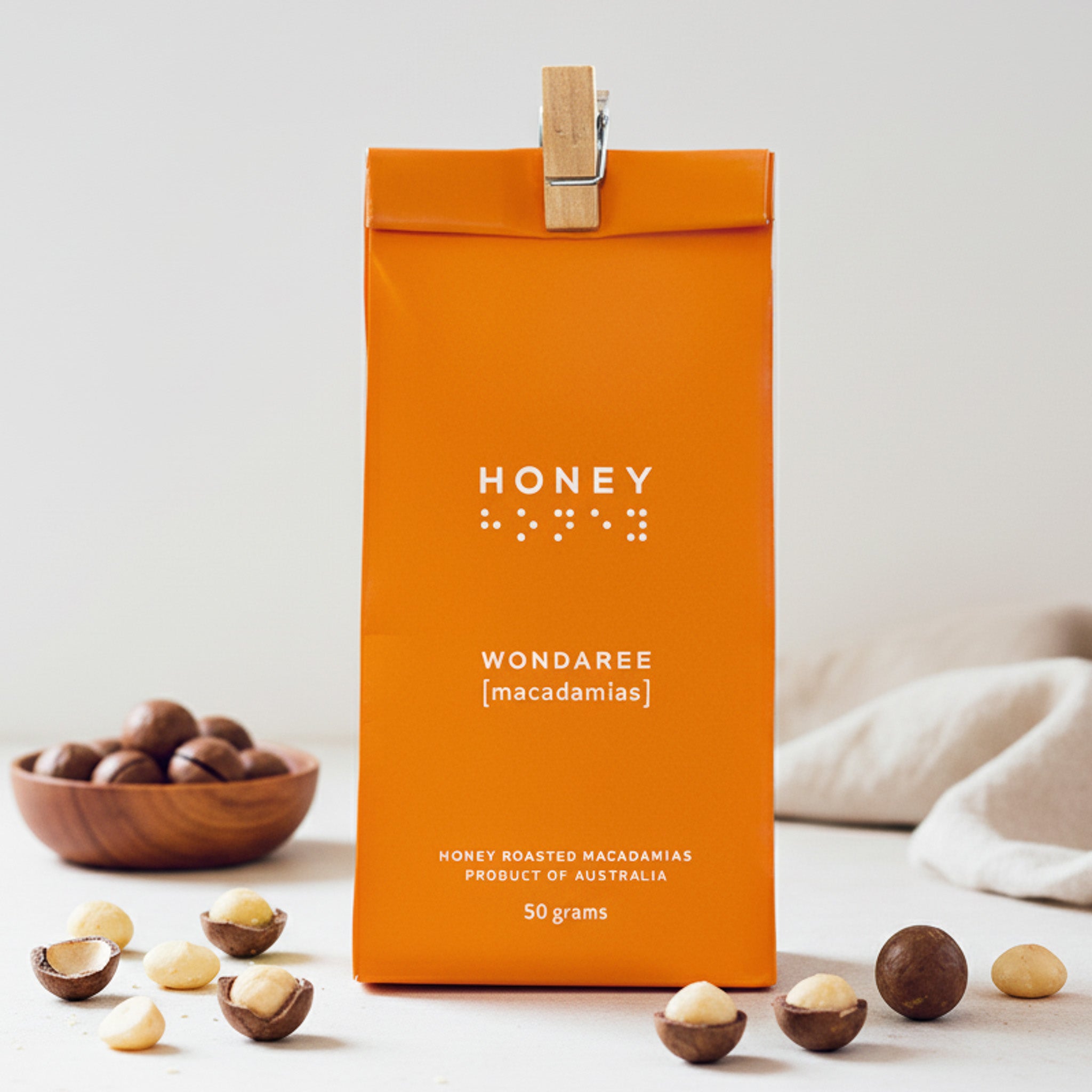 Wondaree Honey Roasted Macadamias - 50g