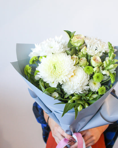 The Daily Posy - Soft & Natural